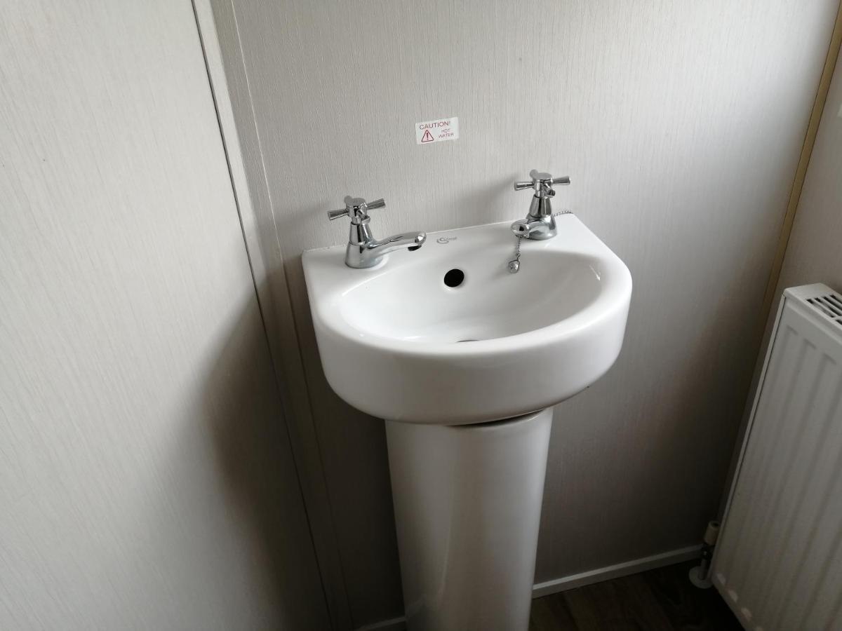 فندق 617 Seawick Jaywick Sands المظهر الخارجي الصورة