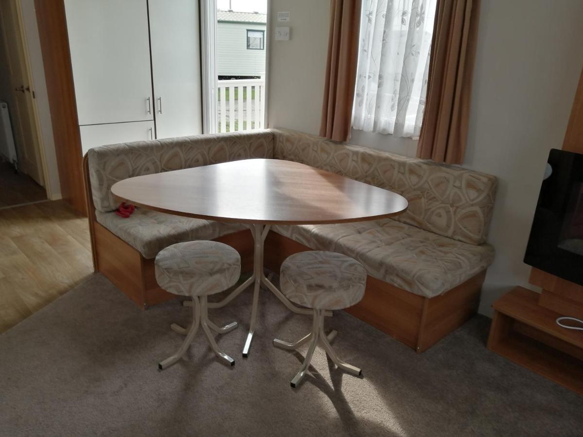 فندق 617 Seawick Jaywick Sands المظهر الخارجي الصورة