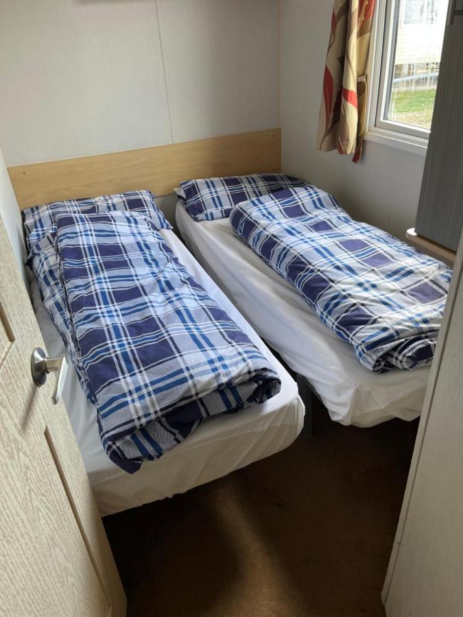 فندق 617 Seawick Jaywick Sands المظهر الخارجي الصورة